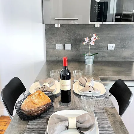 Cosy Studio Near Arc De Triomphe Paris